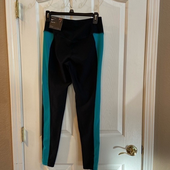 Nike Ankle Legging New, Size Small - Picture 2 of 8